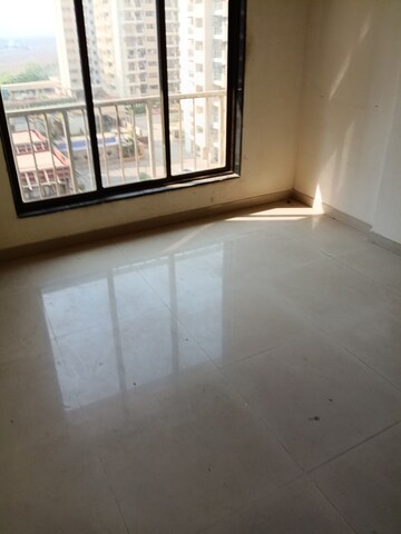 Room in 1 BHK Apartment at Vishnu Apartment Virar, Bolinj – for Rent