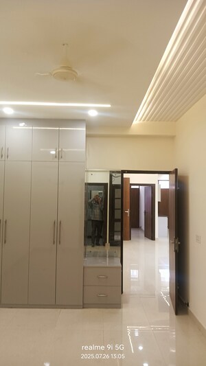 Room in 3 BHK Apartment at Ambala Highway – for Sale