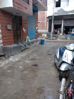 Furnished Amenities in 2.5 BHK Independent House at Parvatiya Colony – for Sale