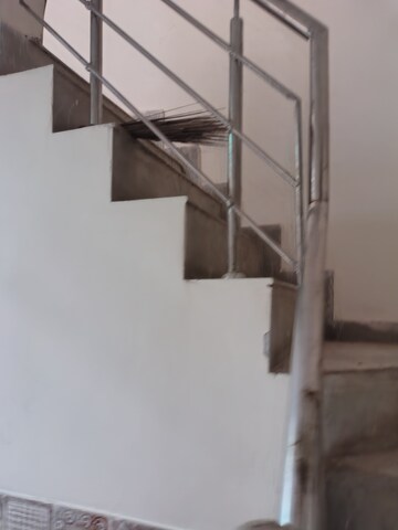 Furnished Amenities in 2.5 BHK Independent House at Parvatiya Colony – for Sale
