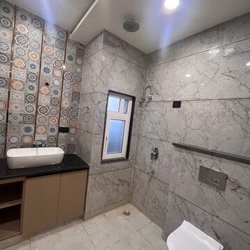 Bathroom in 3 BHK Builder Floor at Aditya Park Town, Mahurali – for Sale