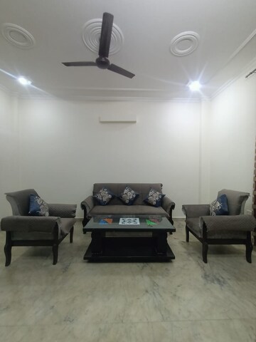 Living Room in 2 BHK Builder Floor at Baani Square, Sector 50 – for Rent