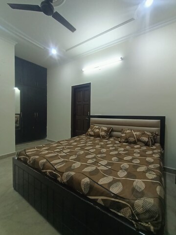 Bedroom in 2 BHK Builder Floor at Baani Square, Sector 50 – for Rent