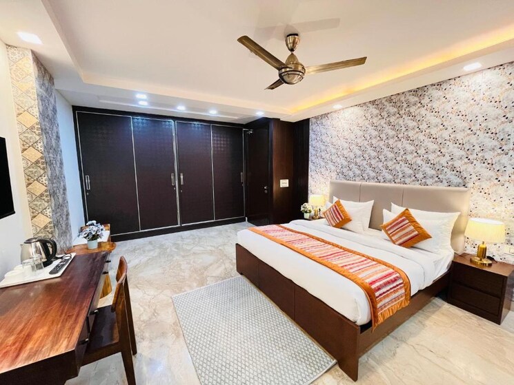 Bedroom, vasant vihar 3 Bedroom 265 Sq.Yd. Builder Floor In Vasant Vihar Delhi 9015002