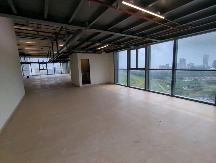 Room, mahalaxmi Commercial Office Space 5007 Sq.Ft. In Mahalaxmi Mumbai 9015032