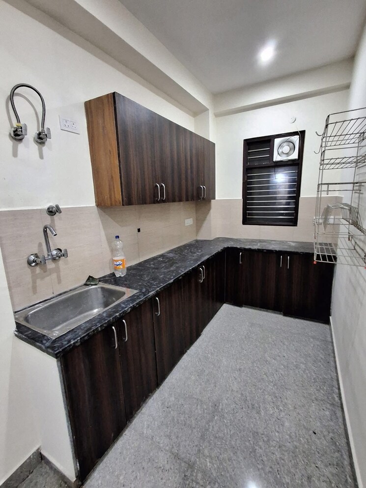 Kitchen, harit-vihar-rwa 2.5 Bedroom 550 Sq.Ft. Builder Floor In Burari Delhi 9015040