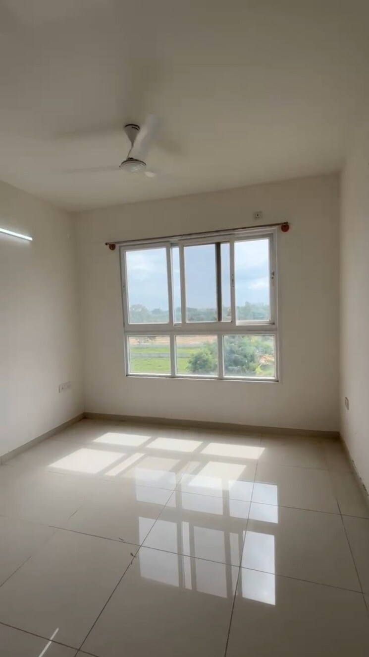 Room, godrej-aqua 3 Bedroom 1451 Sq.Ft. Apartment In International Airport Road Bangalore 9015056