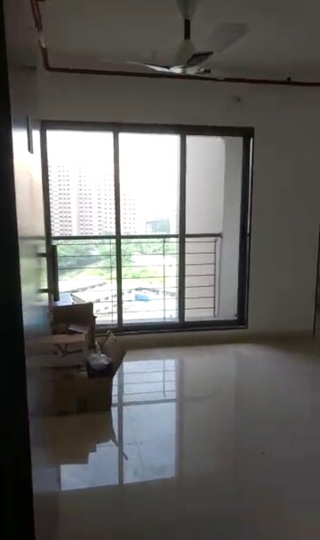 Room in 1 BHK Apartment at Runwal Eirene, Balkum Pada – for Sale