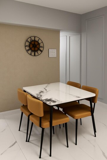 Team Area in 2 BHK Apartment at Silverlite 56 West, Vile Parle West – for Rent