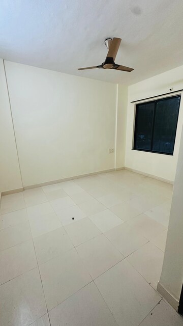 Room in 3 BHK Apartment at Achalare Vedant Apartment, Kothrud – for Rent
