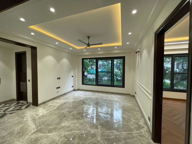 Cover Image, greater kailash i 3 Bedroom 1800 Sq.Ft. Builder Floor In Greater Kailash I Delhi 9015120