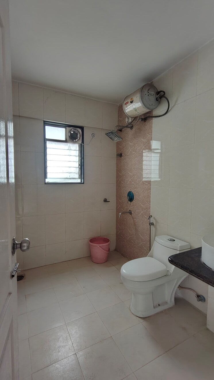 Bathroom, brahma-vantage-high-a 2 Bedroom 1507 Sq.Ft. Apartment In Bavdhan Pune 9015139