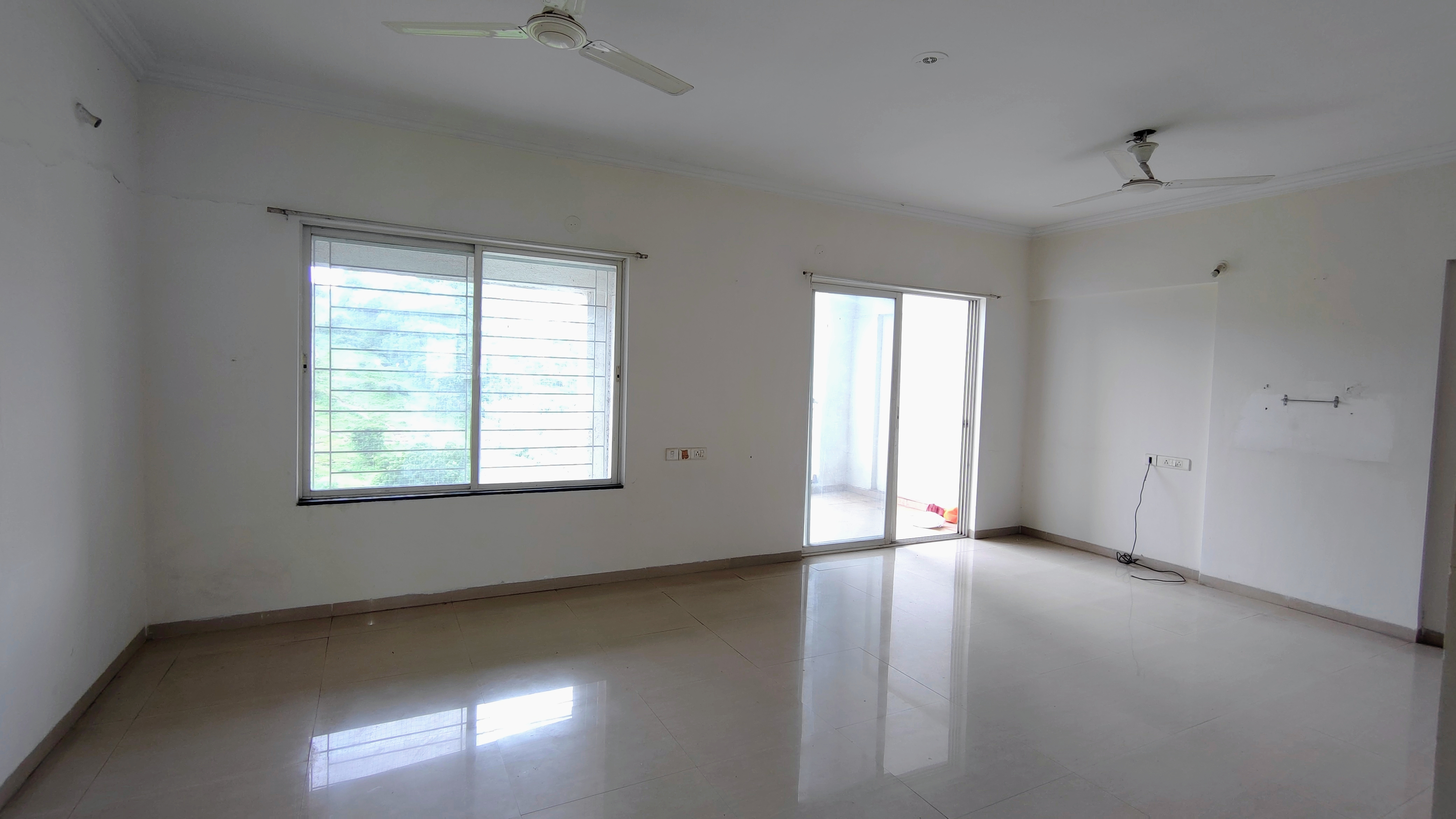 2 BHK Apartment For Rent in Brahma Vantage High A