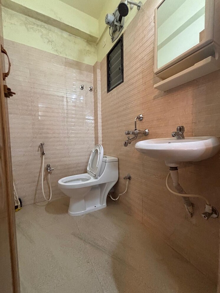 Bathroom, rajarhat-residency 2 Bedroom 901 Sq.Ft. Apartment In Rajarhat Kolkata 9015151