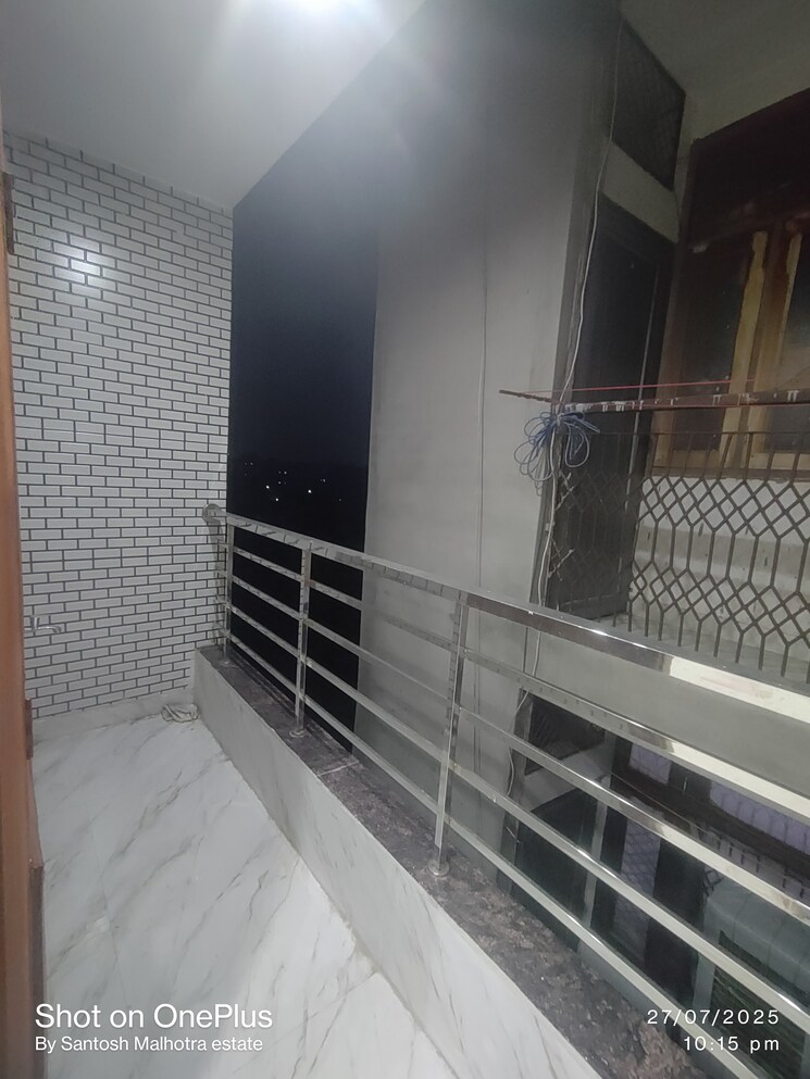Balcony, nawada 1 Bedroom 40 Sq.Yd. Builder Floor In Nawada Delhi 9015167
