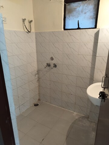 Bathroom in 1 BHK Apartment at Ninex RMG Residency, Sector 37c – for Rent