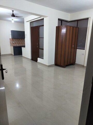 Building Lobby in 1 BHK Apartment at Ninex RMG Residency, Sector 37c – for Rent