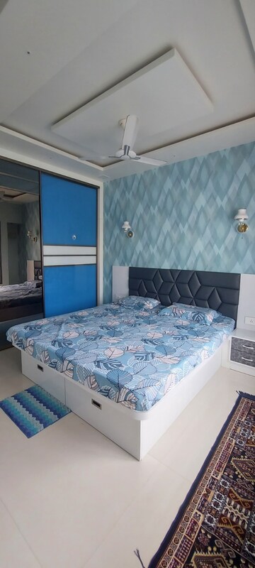 Bedroom in 3 BHK Apartment at Kumar Picasso, Hadapsar – for Rent