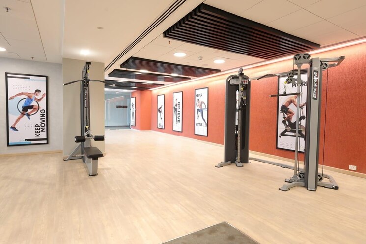  Parking, dadar west Commercial Office Space 5000 Sq.Ft. In Dadar West Mumbai 9015194