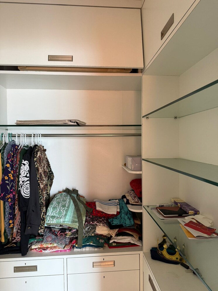 undefined, lnt-realty-crescent-bay 2 Bedroom 875 Sq.Ft. Apartment In Parel Mumbai 9015253