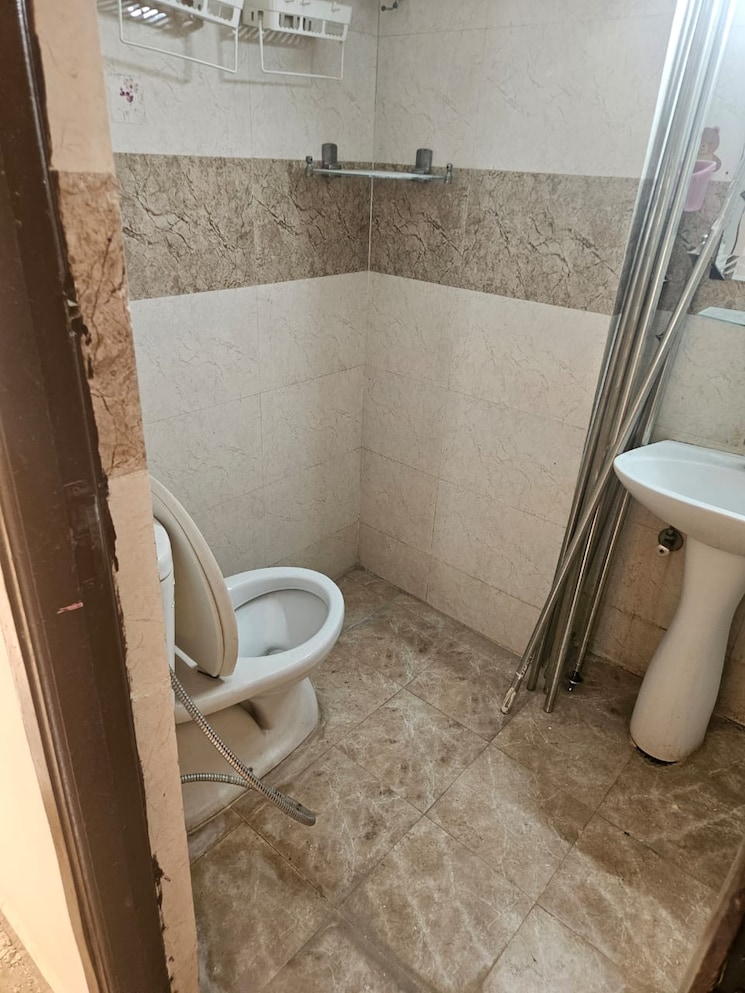 Bathroom, supertech-ecovillage-i 2 Bedroom 1109 Sq.Ft. Apartment In Sector 1 Greater Noida Greater Noida 9015290