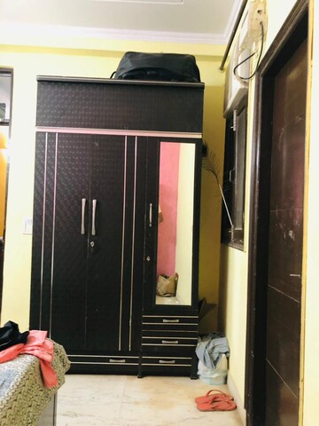Furnished Amenities in 2 BHK Builder Floor at Neb Sarai – for Rent