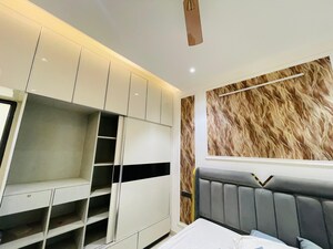 Furnished Amenities in 3 BHK Builder Floor at Sector 123 – for Sale