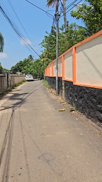  Plot – Exterior View View at Kakkanad - for Sale