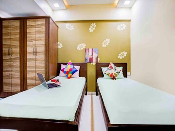 Bedroom in 2 BHK Apartment at Omkar Raga, Chembur – for Rent