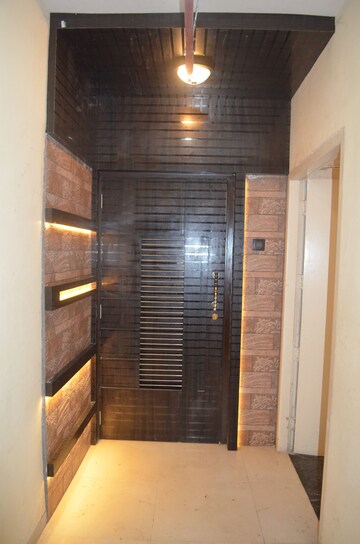 Furnished Amenities in 2 BHK Apartment at Omkar Raga, Chembur – for Rent