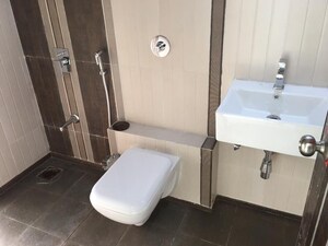 Bathroom in 2 BHK Apartment at Fenkin Belleza, Kasarvadavali – for Sale