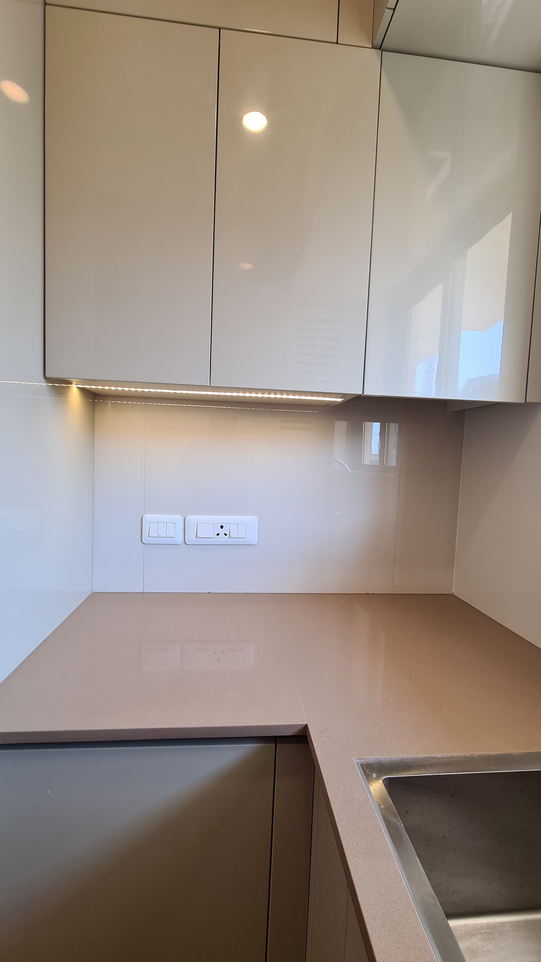 2 BHK + Extra Room Apartment For Rent in Castle Rock