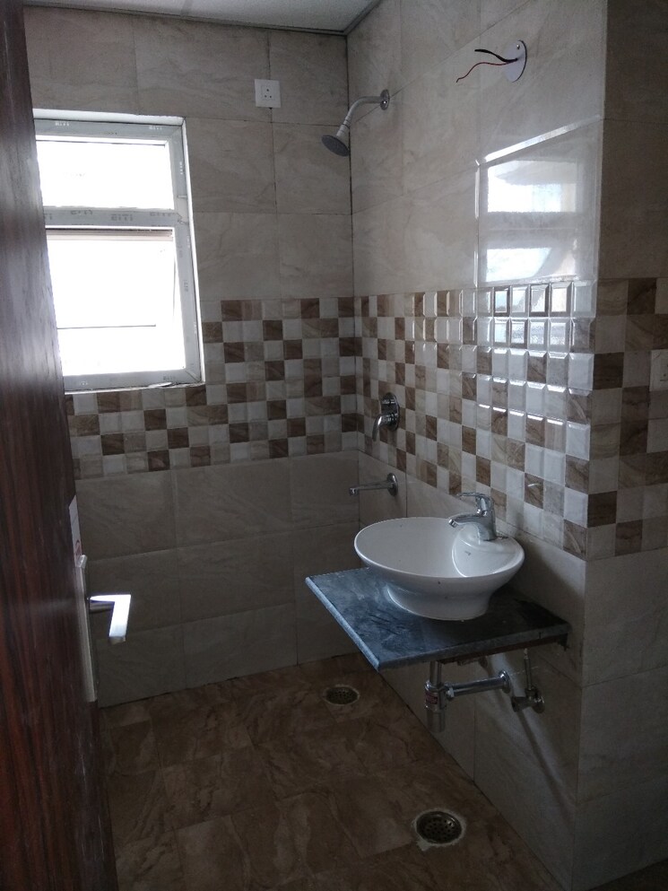 Bathroom, apex-athena 2 Bedroom 1295 Sq.Ft. Apartment In Sector 75 Noida 9015402
