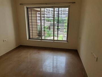 1 BHK Apartment For Sale in Kalpataru Hills, Manpada