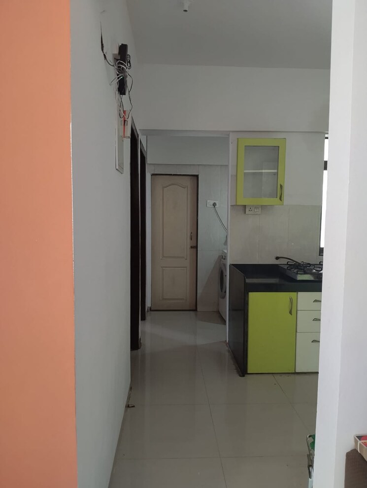 Bathroom, shree-satya-shankar-residency 1.5 Bedroom 460 Sq.Ft. Apartment In Manpada Thane 9015442