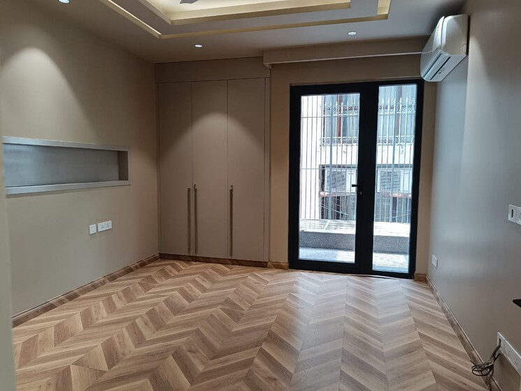 Room, dlf-the-ultima 3 Bedroom 2100 Sq.Ft. Apartment In Sector 81 Gurgaon 9015458