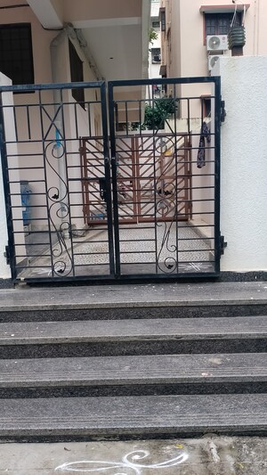 Room in 6+ BHK Independent House at Deepthisree Nagar – for Sale