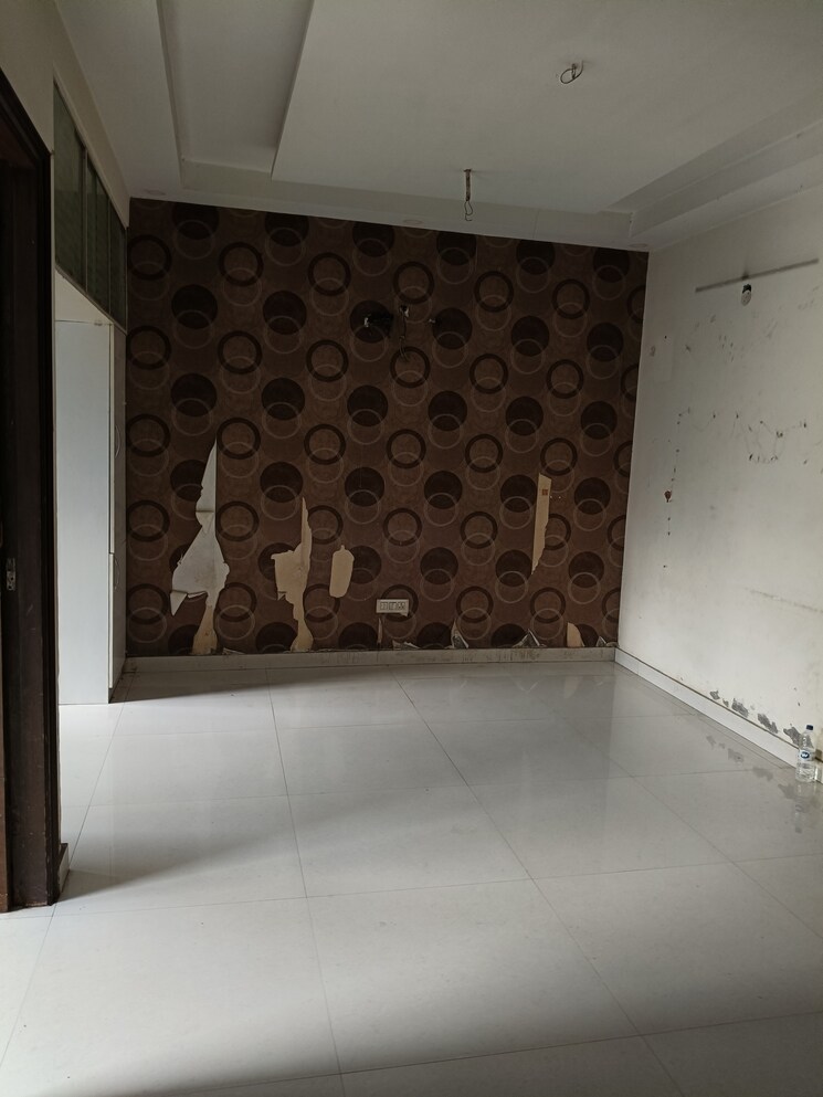 Bedroom, pir machalla 3 Bedroom 1200 Sq.Ft. Builder Floor In Pir Machalla Zirakpur 9015490