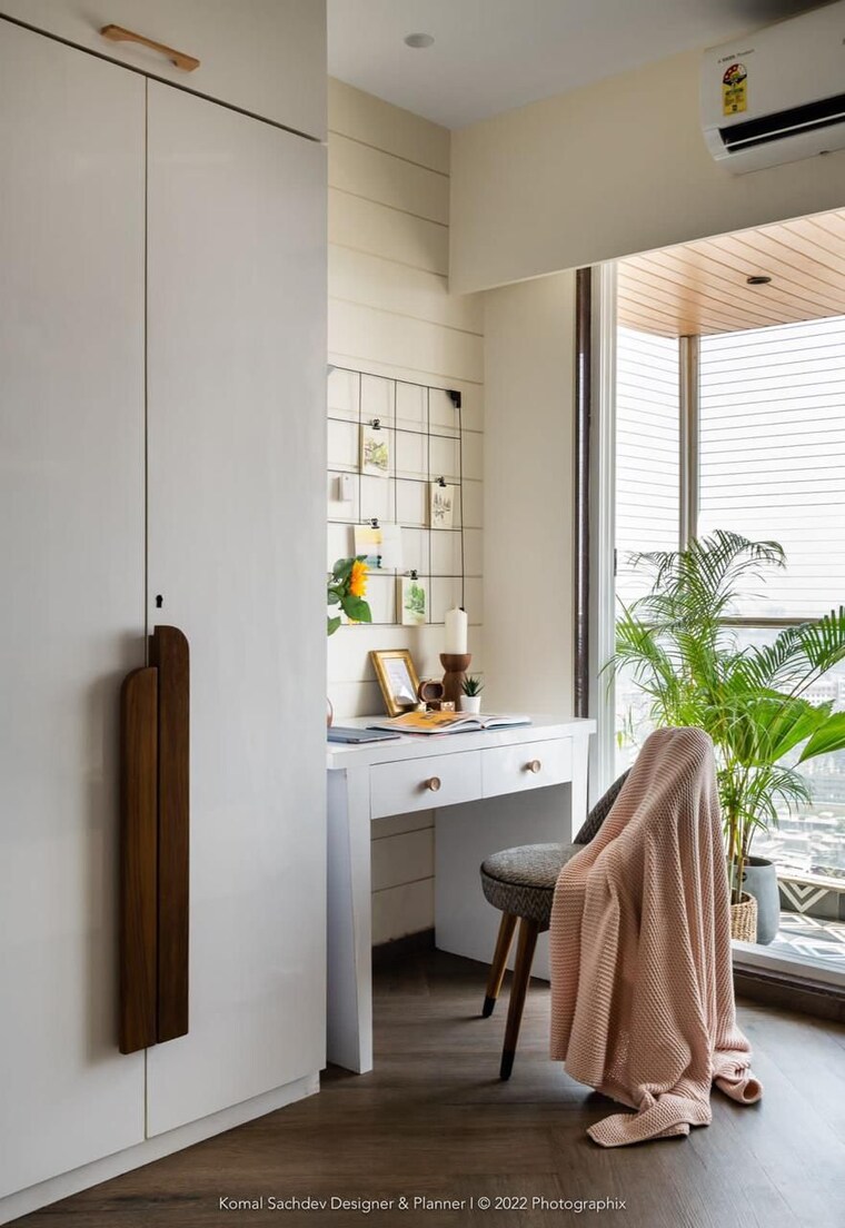 Balcony, juhi-serenity 4 Bedroom 1800 Sq.Ft. Apartment In Ghansoli Navi Mumbai 9015509