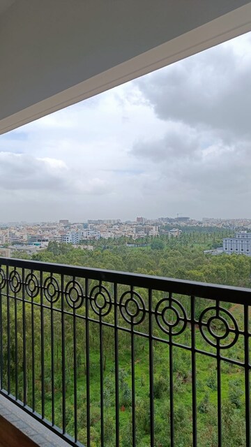 Plot Area in 3 BHK Apartment at Sobha Windsor, Whitefield – for Rent
