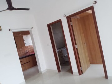 Furnished Amenities in 1 BHK Apartment at Prestige Primrose Hills, Banashankari 6th Stage – for Rent