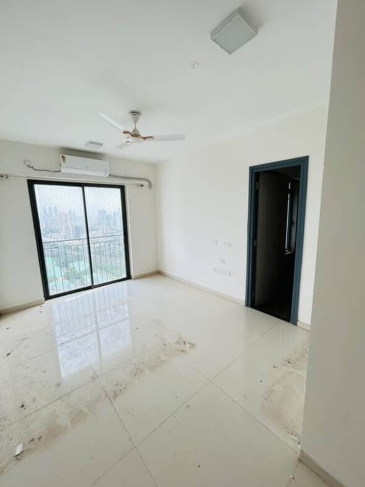 Room, rustomjee-summit 3 Bedroom 1173 Sq.Ft. Apartment In Borivali East Mumbai 9015573
