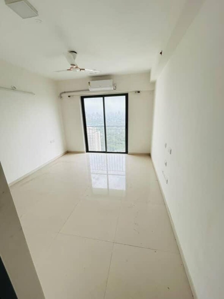 Room, rustomjee-summit 3 Bedroom 1173 Sq.Ft. Apartment In Borivali East Mumbai 9015573