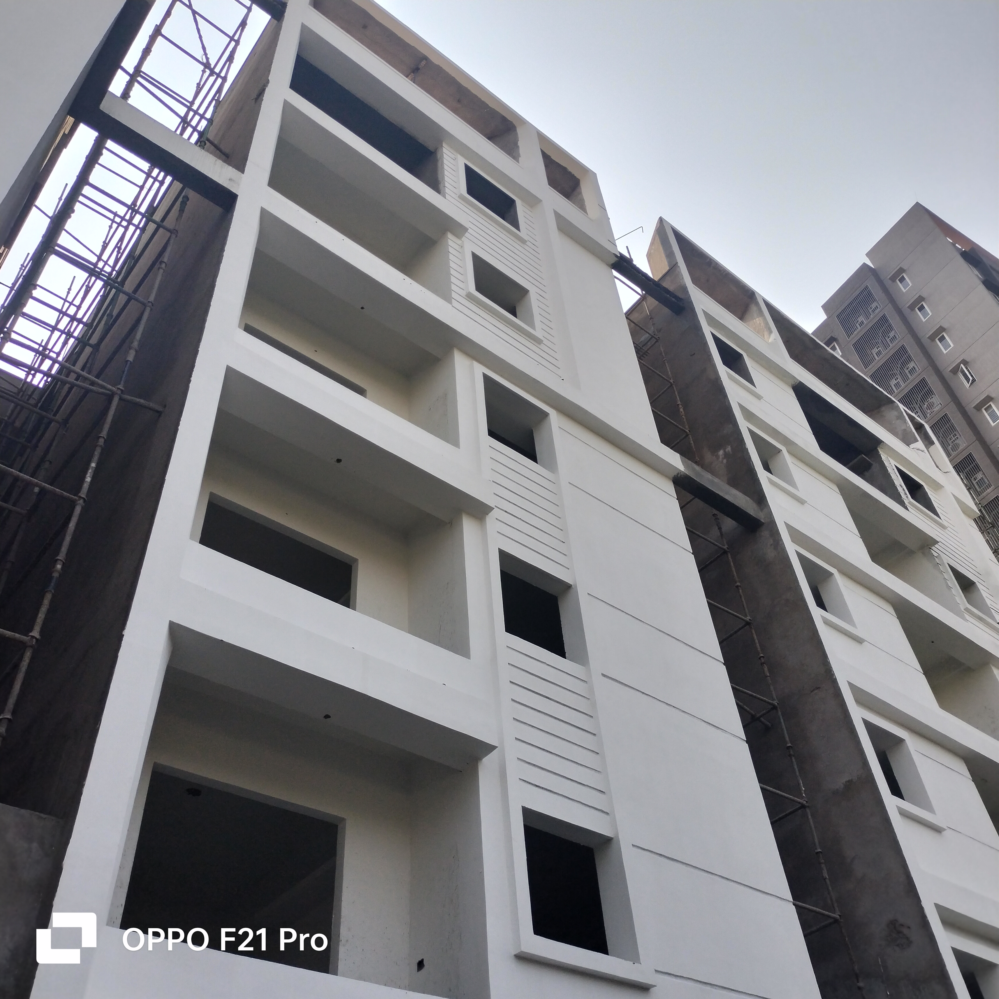 2 BHK Apartment For Sale in RR Sumit Arcade