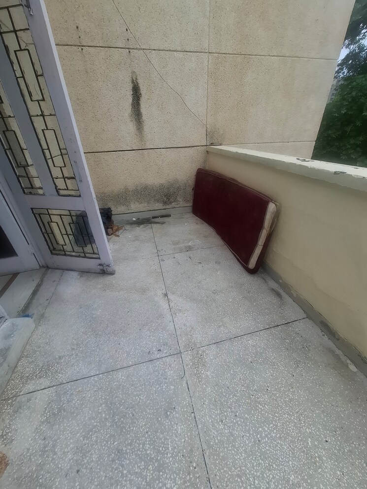 undefined, unitech-arcadia 1 Bedroom 240 Sq.Yd. Builder Floor In South City 2 Gurgaon 9015612