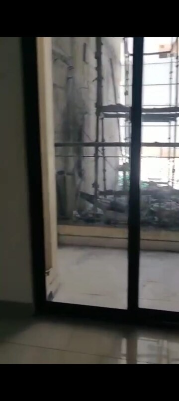 Room in 3 BHK Apartment at Vasu Fortune Residency, Raj Nagar Extension – for Rent