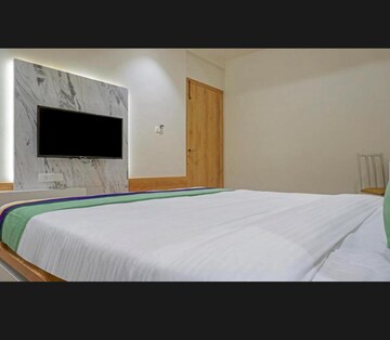 Bedroom in  Pg at Sector 47 – for Rent