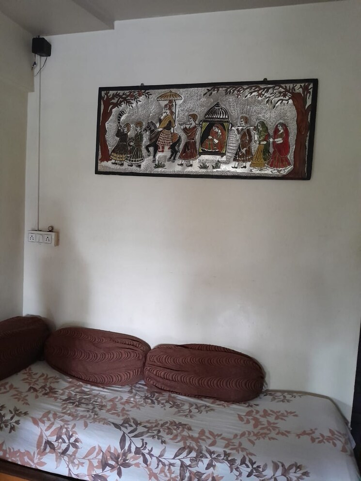 Living Room, leela-apartment-borivali 2 Bedroom 900 Sq.Ft. Apartment In Borivali East Mumbai 9015662