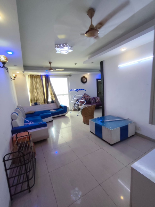 3.5 BHK Apartment For Rent in 3C Lotus Zing