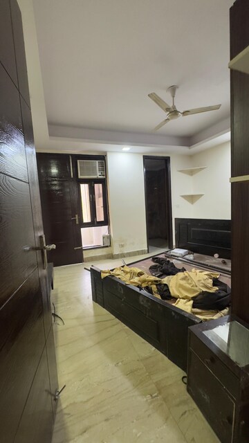 Bedroom in 3 BHK Builder Floor at Palm Residency Chhatarpur, Chattarpur – for Rent